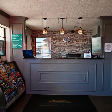 Howard Johnson By Wyndham Near Schlitterbahn New Braunfels Exterior photo